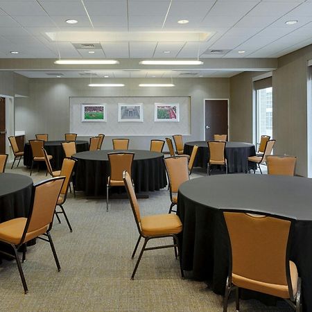 Springhill Suites By Marriott Bloomington Exterior photo